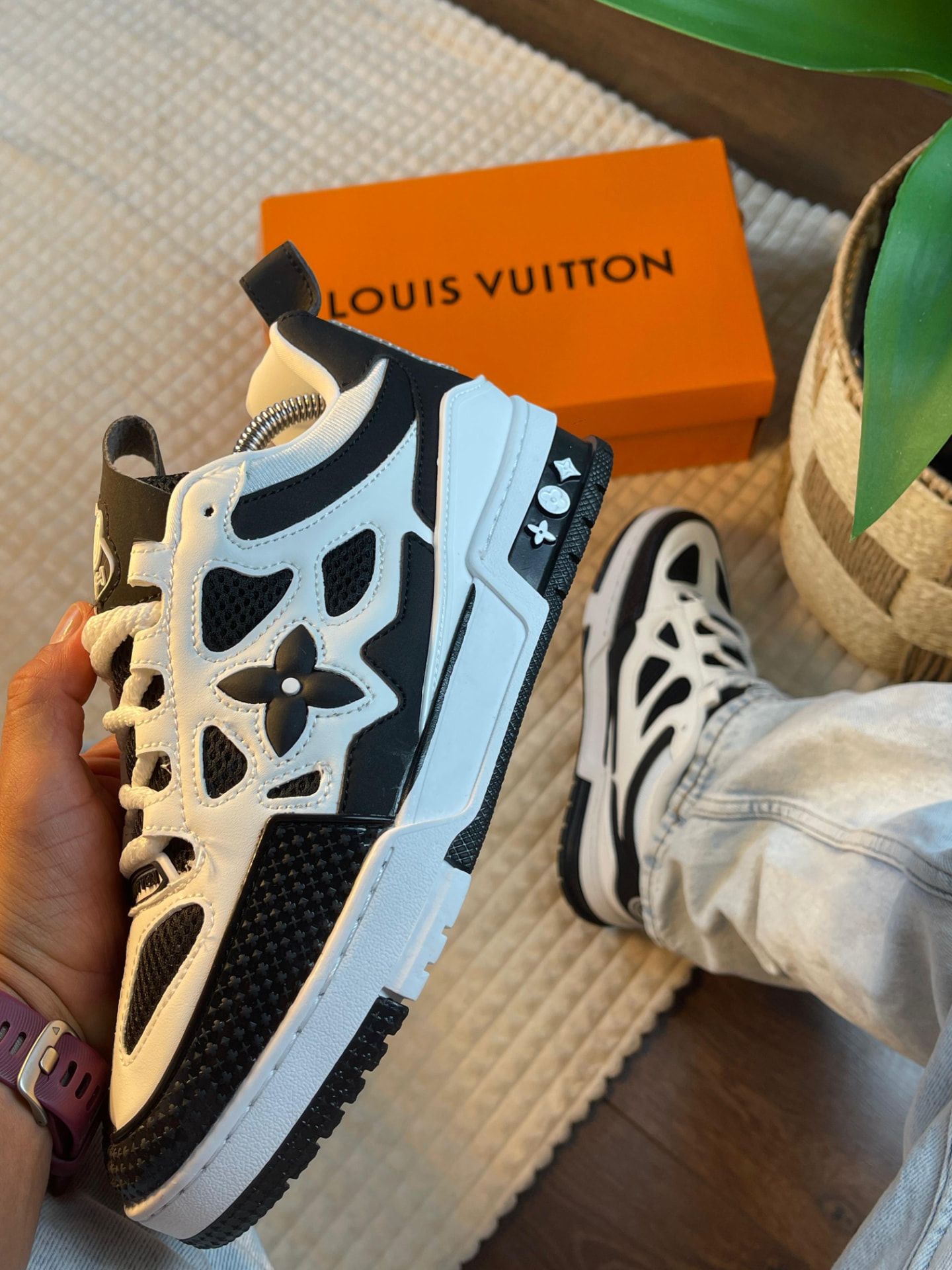 Louis Vuitton LV Skate Trainer Black White — GZ STORE