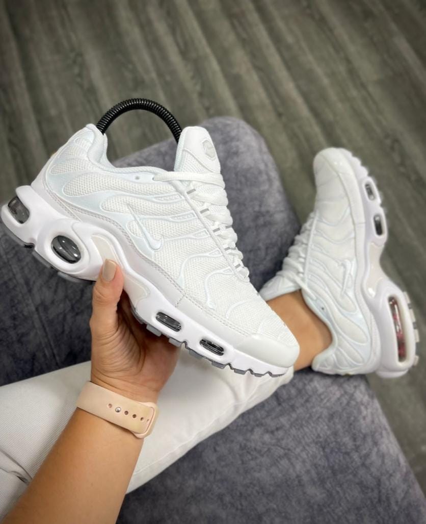 Nike Air Max Plus TN Triple White — GZ STORE
